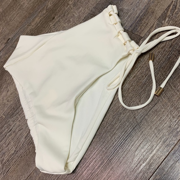 KOPPER & ZINK ROMEO HIGH RISE CREAM BIKINI BOTTOM - Picture 7 of 16